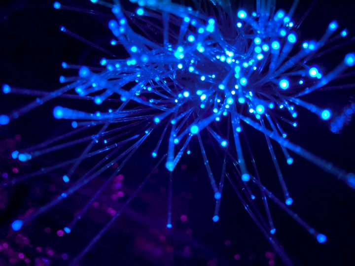 Japão desenvolve internet 4,25 milhões de vezes mais rápida que a do Brasil
