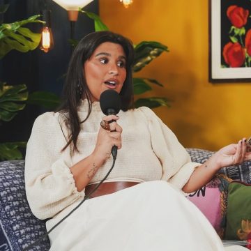 Filha de Flávia Alessandra, Giulia Costa revela que dorme de calcinha após perrengue com sapo