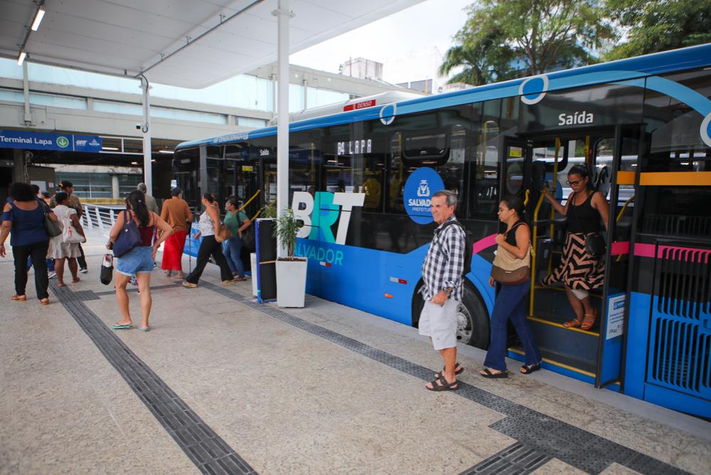 Prefeitura lança edital para concessão de estações do BRT e Terminal Mané Dendê