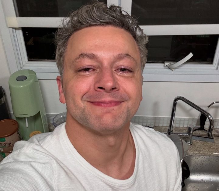 Lucas Lima posta foto inédita com nova namorada; saiba quem é