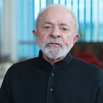 Lula anuncia devolução de descontos indevidos do INSS em parcela única