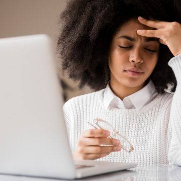 Essa frase comum pode ser um erro na introdução de e-mails, dizem especialistas