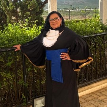 Mara Viana, campeã do BBB 6, conclui terceira graduação e agradece ao reality da Globo