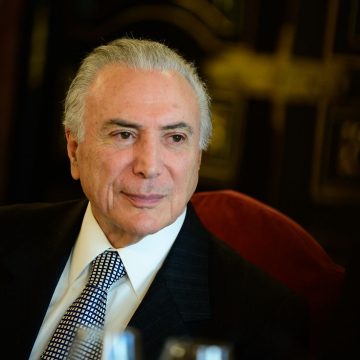 Michel Temer participa da abertura de congresso Direito e Sustentabilidade em Salvador