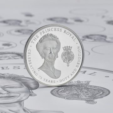 Reino Unido lança moeda comemorativa pelos 75 anos da princesa Anne