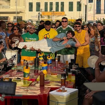Nattan desembarca em Salvador e participa de gravação com Menos é Mais