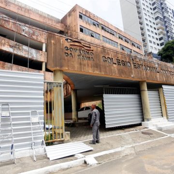 Governo anuncia leilão do terreno do Colégio Odorico Tavares no bairro da Vitória
