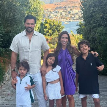 Patrícia Abravanel abre álbum de viagem com a família à Europa