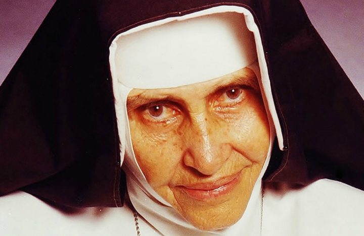 Festa de Santa Dulce 2025 terá shows, missas e procissões em Salvador durante 13 dias de celebração
