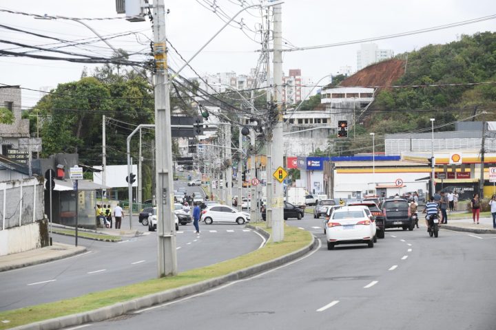 Avenida Jorge Amado é entregue requalificada e com trecho duplicado em Salvador