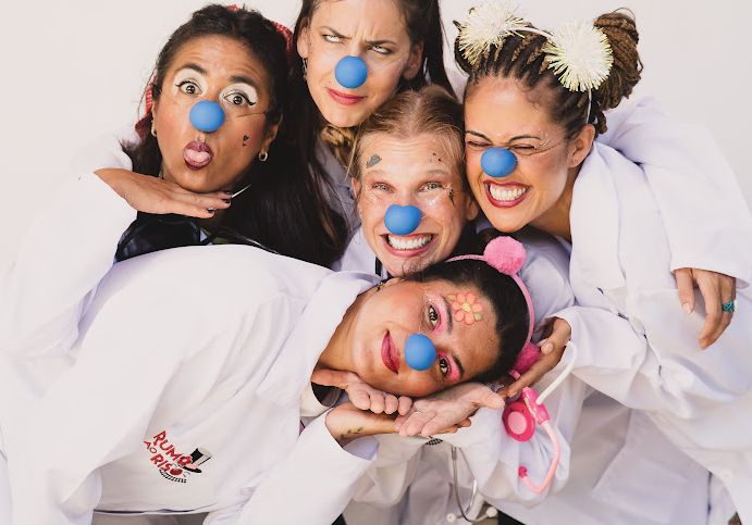 Hospitais baianos recebem projeto de risoterapia e literatura infantil; conheça