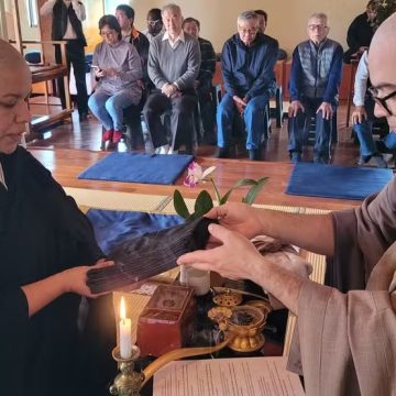 Baiana se torna a primeira monja zen budista afro-indígena em linhagem japonesa com mais de 700 anos