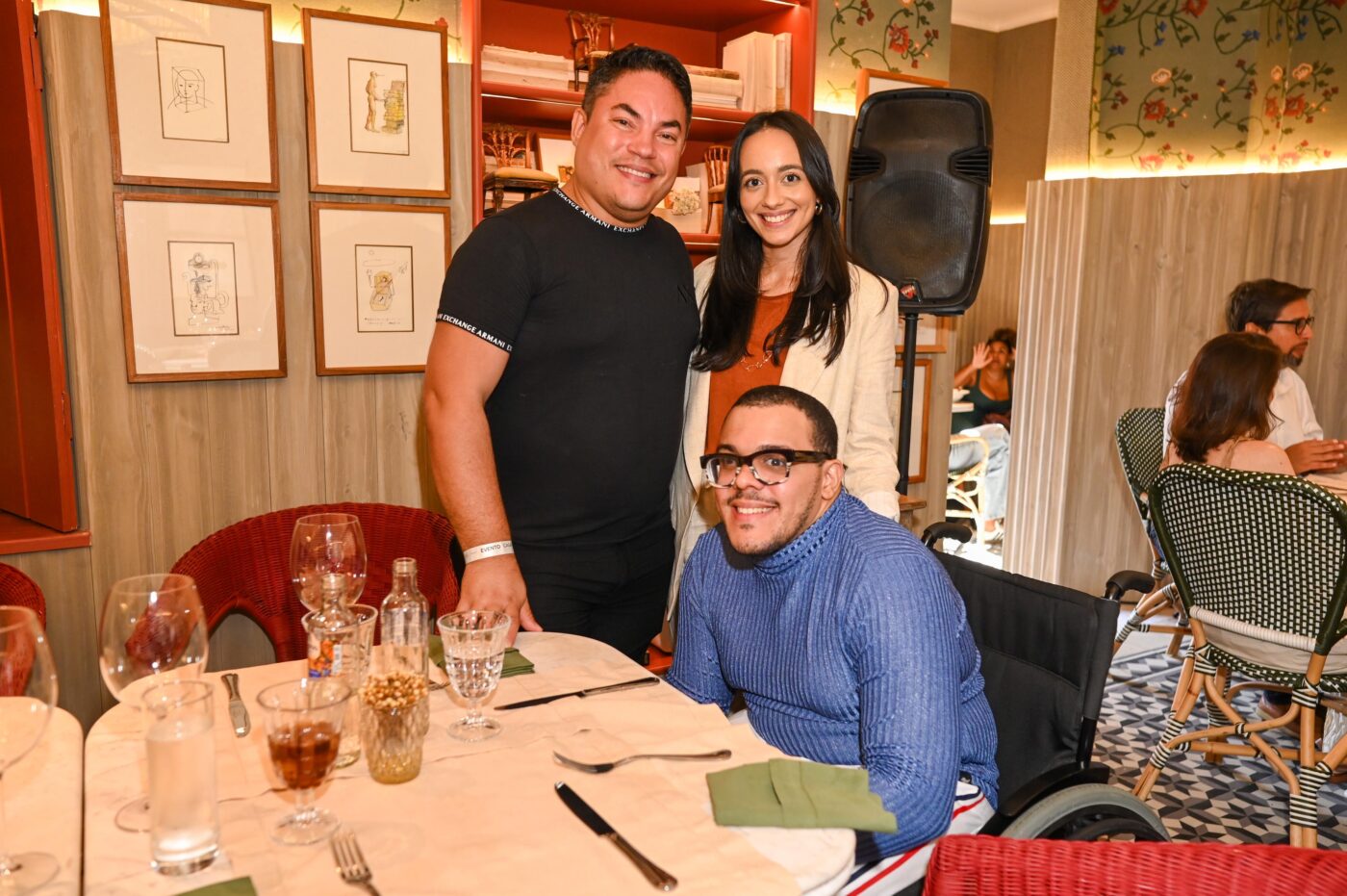 Fábio Almeida, Aira Annoroso e Jacson Gonçalves