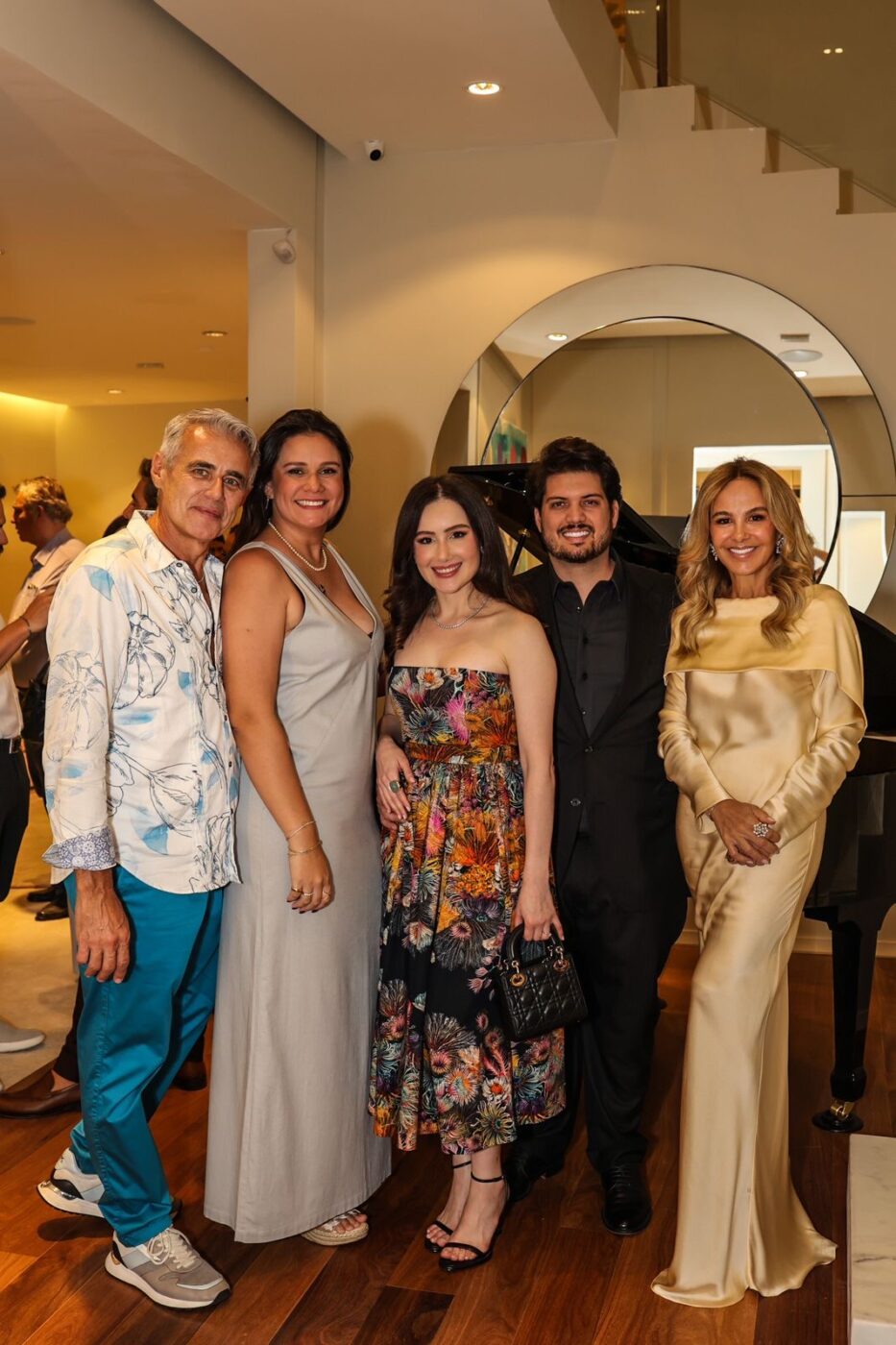 Sérgio Gonçalves, Priscila Valias, Isadora Vieira, Kauê Gramulha e Larissa Bicalho