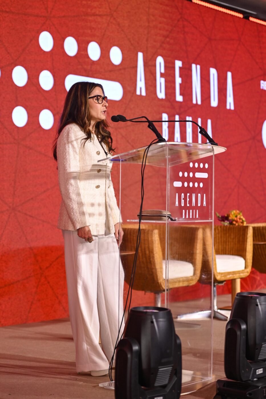 Renata de Magalhães Correia