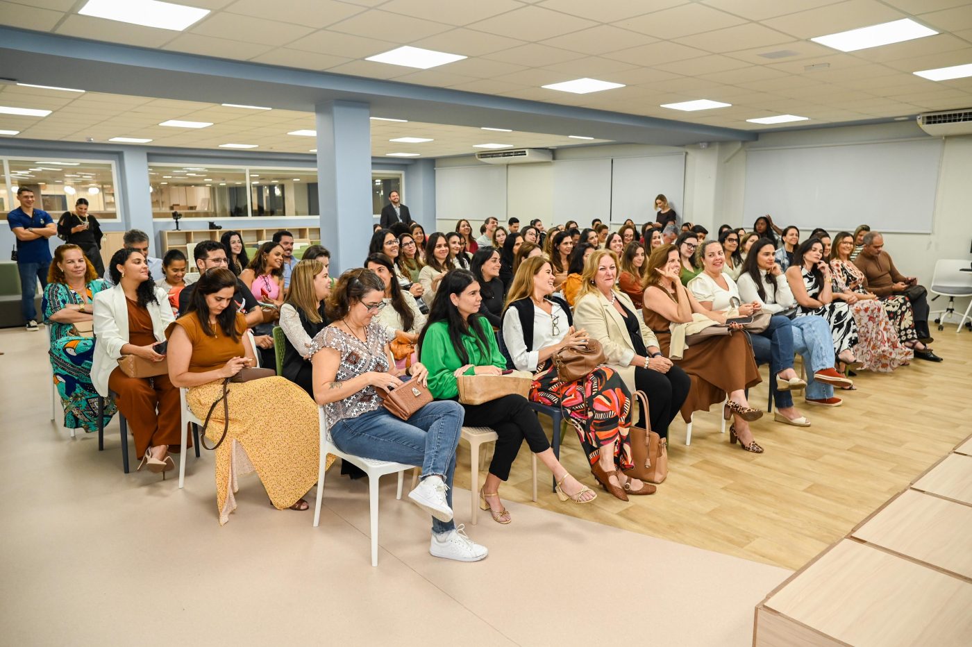 lançamento do projeto "Conversa que Educa"