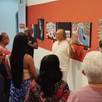 Fotógrafo baiano Genilson Coutinho abre exposição sobre violência LGBT+ no Museu Histórico de Jequié