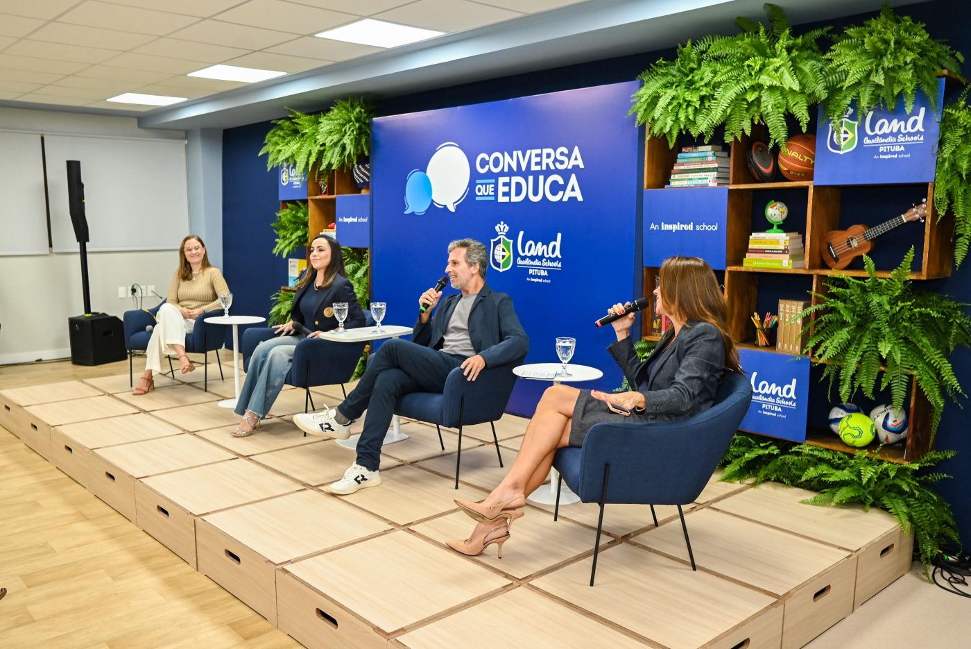 Caroline Kupsch, Fernanda Landeiro, Francisco Bosco e Gabi Monteiro