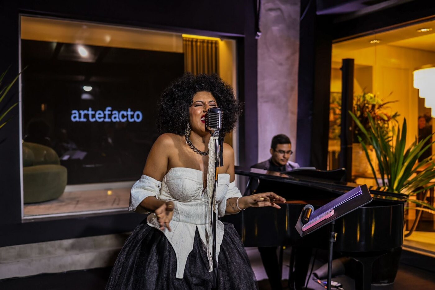 Artefacto Salvador