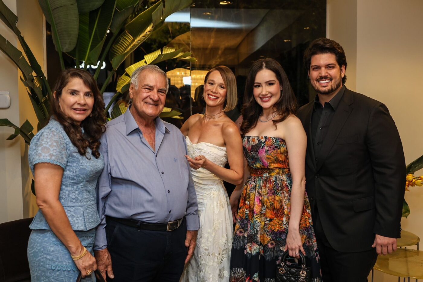 Gislene, Miguel Gramulha, Mariana Ximenes, Isadora Vieira e Kaue Gramulha