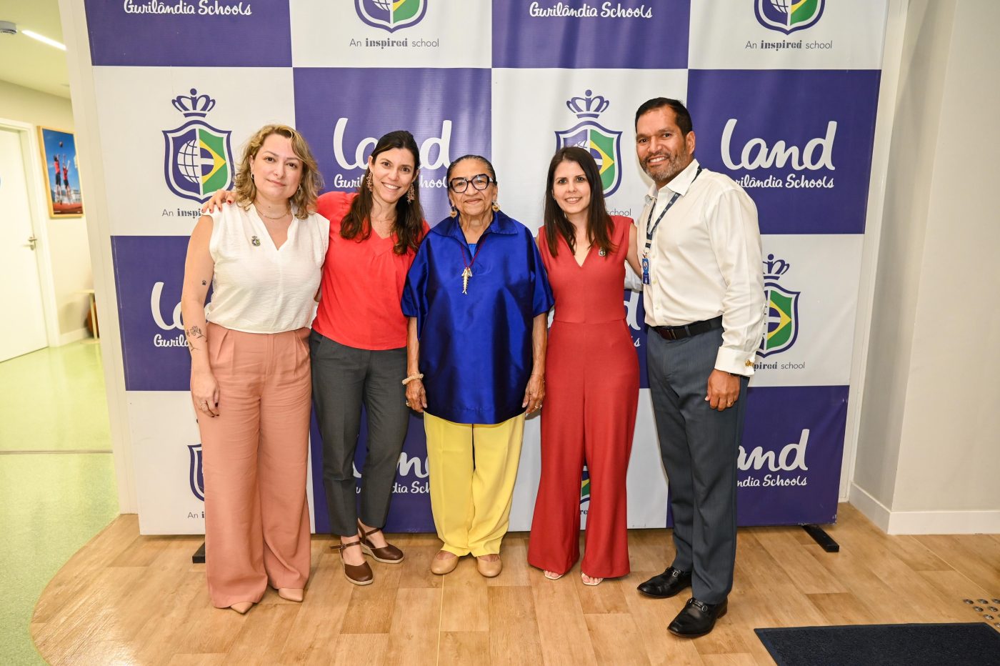 Mariana Madeira, Ana Goldman, Licia Fabio, Verena Uzêda e David Figueroa