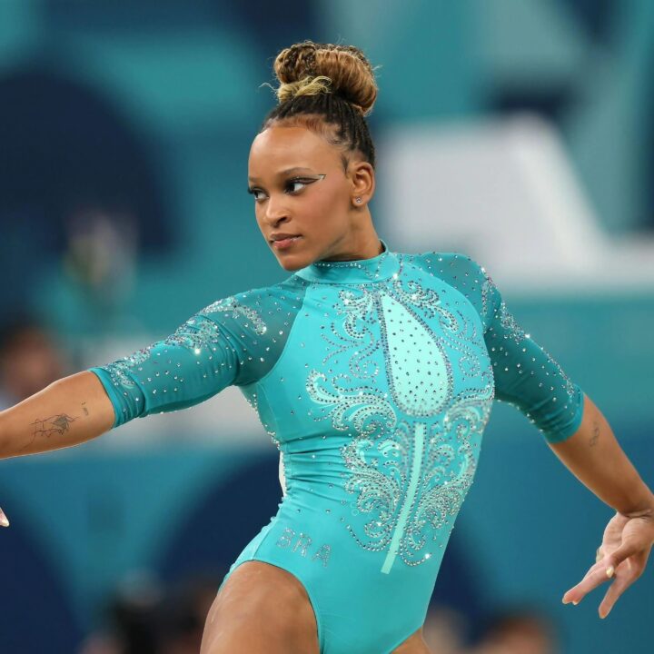 Maior medalhista olímpica do Brasil, Rebeca Andrade diz que não disputará mais provas de solo