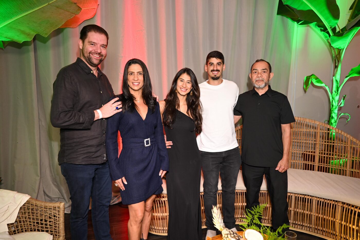 Maximilian Heindl, Karine, Bárbara Queiroz, Lucas Chamusca e Bartô Feitosa 