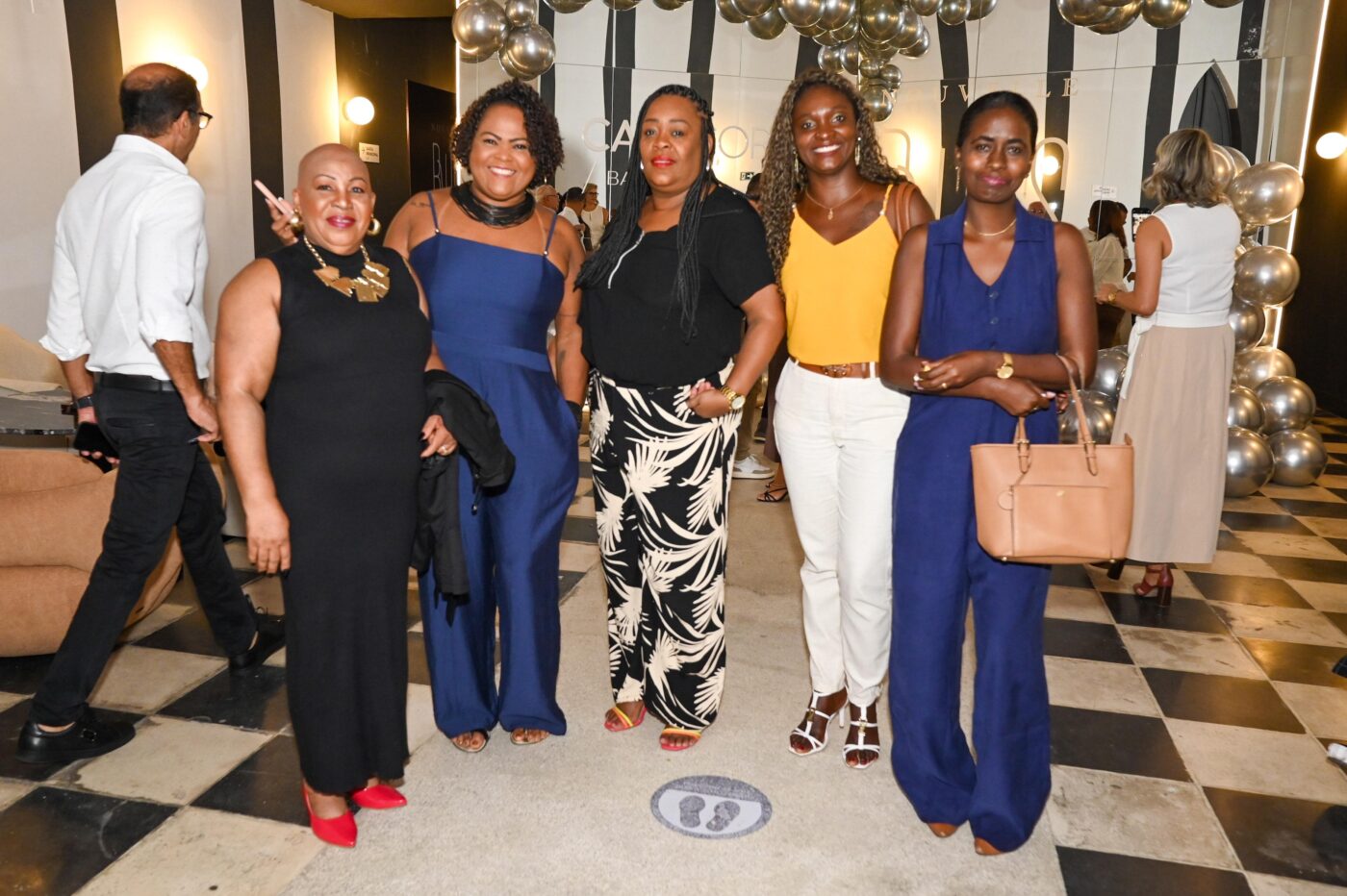 Nilza Sena, Giselle Passos, Monica Nascimento, Leila Santos e Joseni Aragão