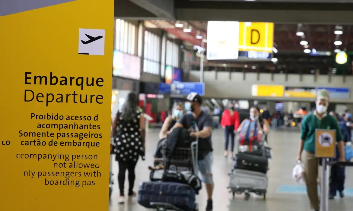 Só 10 Estados recuperaram a malha aérea de 2015; veja situação da Bahia