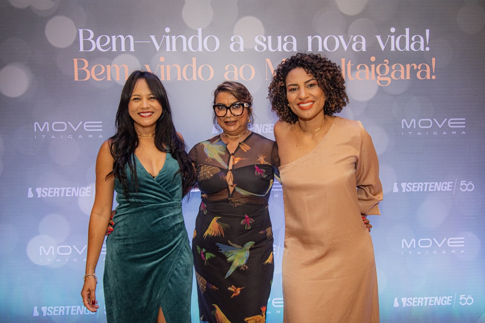 Aline Oliveira, Lourdes Dutra e Tamara Souza