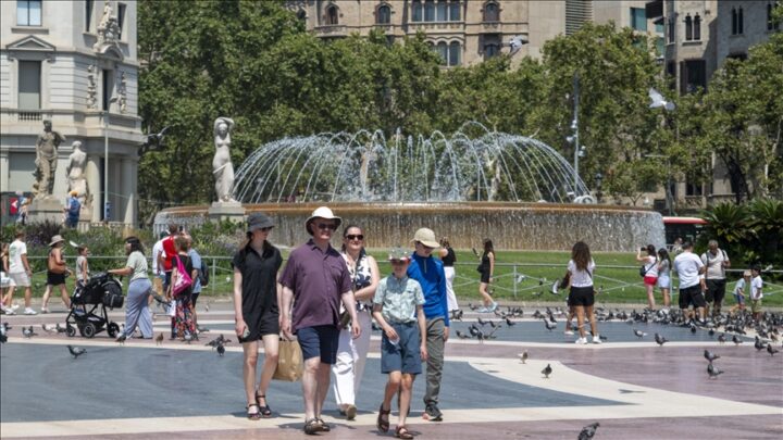 Espanha registra onda de calor mais intensa da história, diz agência meteorológica