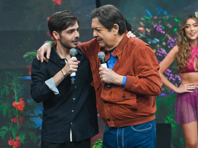 Filho de Faustão, João Silva volta a comentar sobre estado de saúde do pai: “Um dia após o outro”
