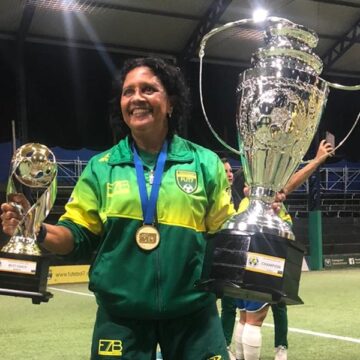 Baiana, treinadora da seleção brasileira de fut7 é destaque no The Guardian