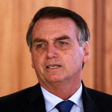 Bolsonaro completa uma semana em prisão domiciliar neste Dia dos Pais