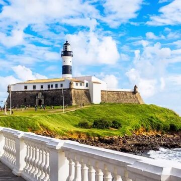 Salvador firma parceria com a Embratur para impulsionar turismo internacional
