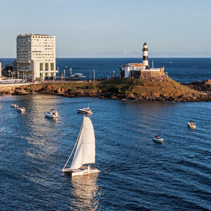 Turismo internacional no Brasil bate recorde e movimenta US$ 4,9 bilhões em sete meses