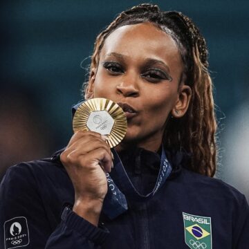Rebeca Andrade anuncia que deixará as competições solo na ginástica: ‘É muito impacto’