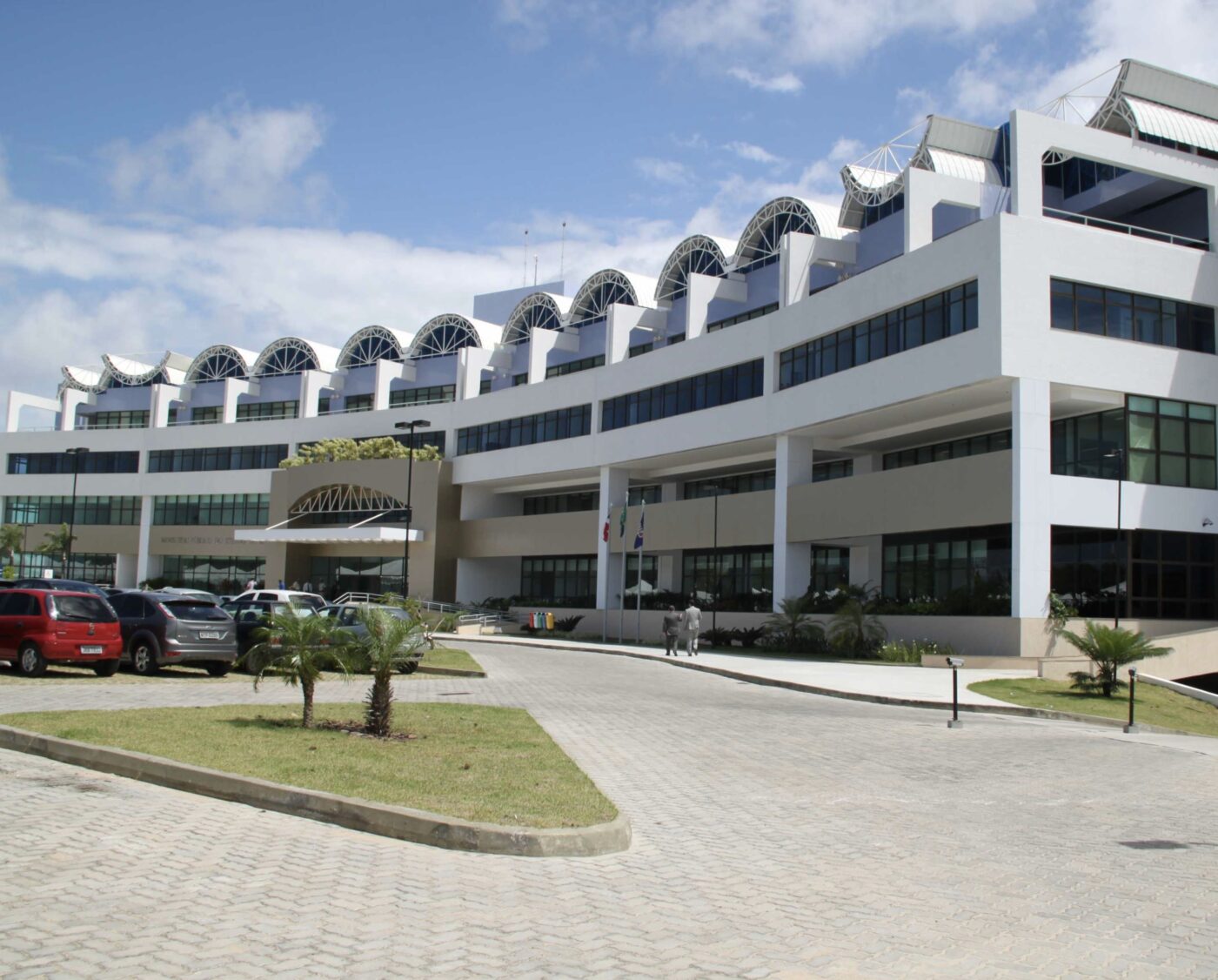 Salário de R$ 31,9 mil: concurso do MP-BA abre vagas para promotor de Justiça