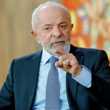 Lula lidera cenários de 2º turno na Bahia contra Tarcísio, Bolsonaro e outros possíveis candidatos, aponta Quaest