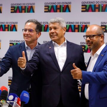 Jerônimo Rodrigues anuncia novos secretários e mudanças em cinco órgãos estaduais da Bahia