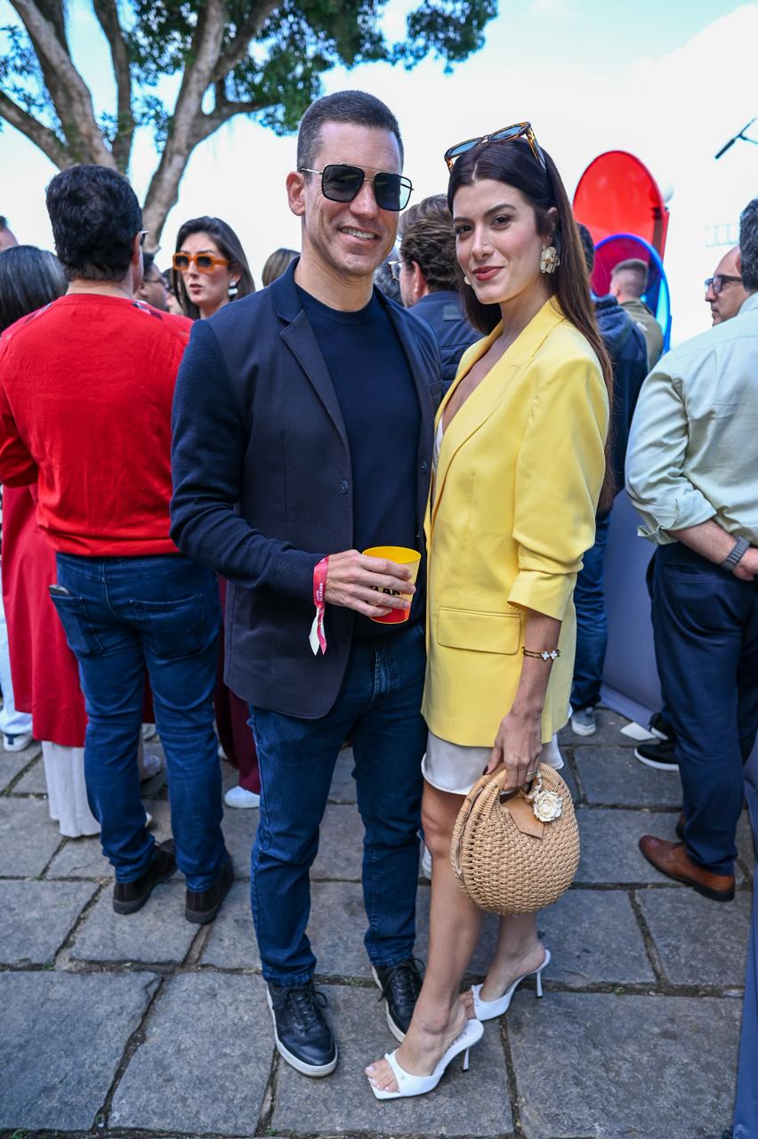 José de Freitas e Gabriella Busich