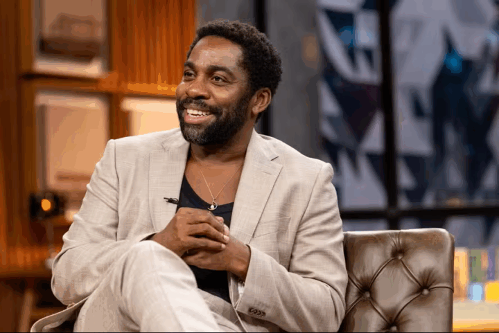 Lázaro Ramos volta à Globo com contrato fixo e papeis em novela e série