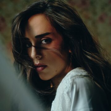 Filha de Faustão, Lara lança primeiro álbum solo com show em São Paulo