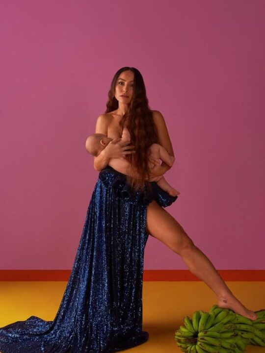 Sabrina Sato resgata cliques antigos com a filha Zoe e declara: “Um dos maiores presentes da minha vida”