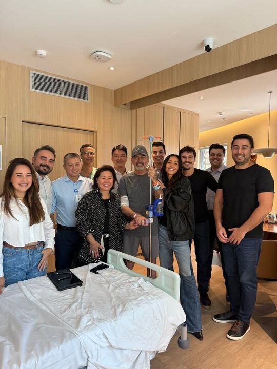 Sabrina Sato atualiza estado de saúde do pai após cirurgia: “Seguimos firmes”