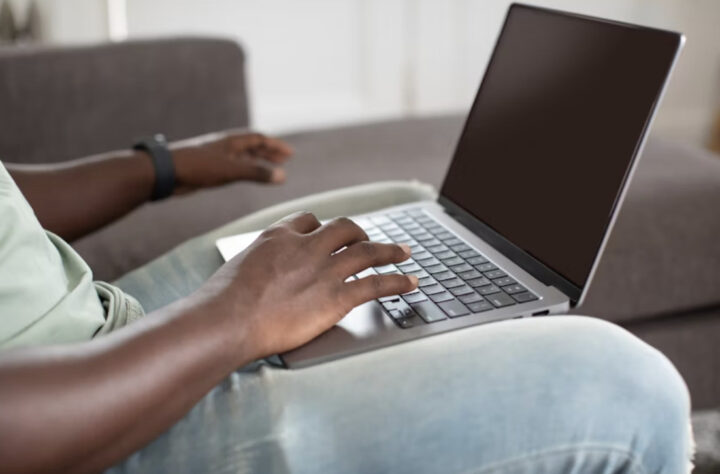 Como comprar online no crédito mesmo sem ter cartão