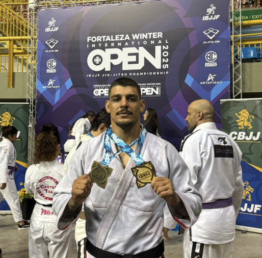 Lutador baiano de jiu-jitsu assume liderança nacional após vencer torneio em Fortaleza