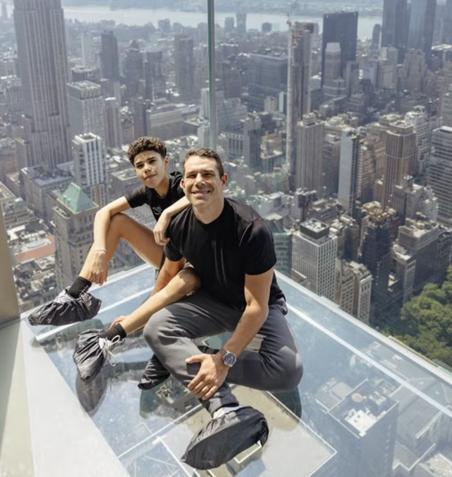 Marcus Buaiz comemora primeira viagem internacional com o filho primogênito: ‘Tem um sabor diferente’