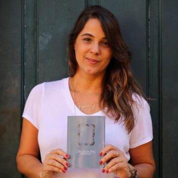 Poetisa baiana Renata Ettinger lança novo livro na Flipelô 2025