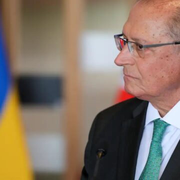 Vice-presidente Geraldo Alckmin se reúne fora da agenda com representante da embaixada dos EUA
